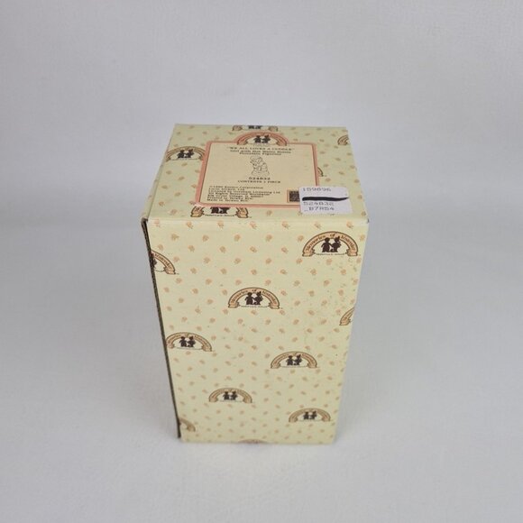 Memories Of Yesterday 524832 "We All Loves A Cuddle" Porcelain Figurine - Picture 6 of 6